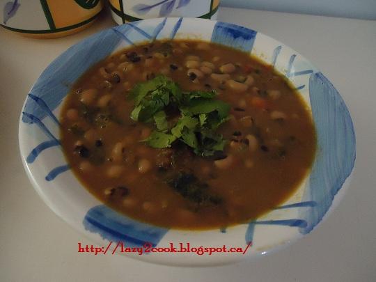 Chavalichi Usal | Black Eye Bean Curry