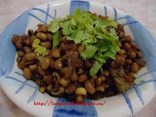 Chavalichi Usal | Black Eye Bean Curry