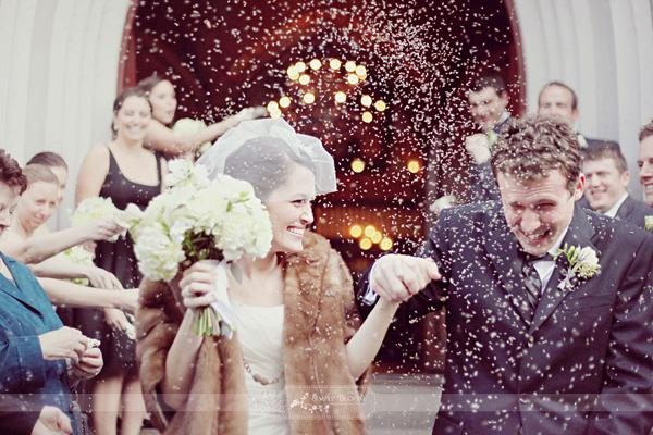 Throwing rice at weddings tradition explained