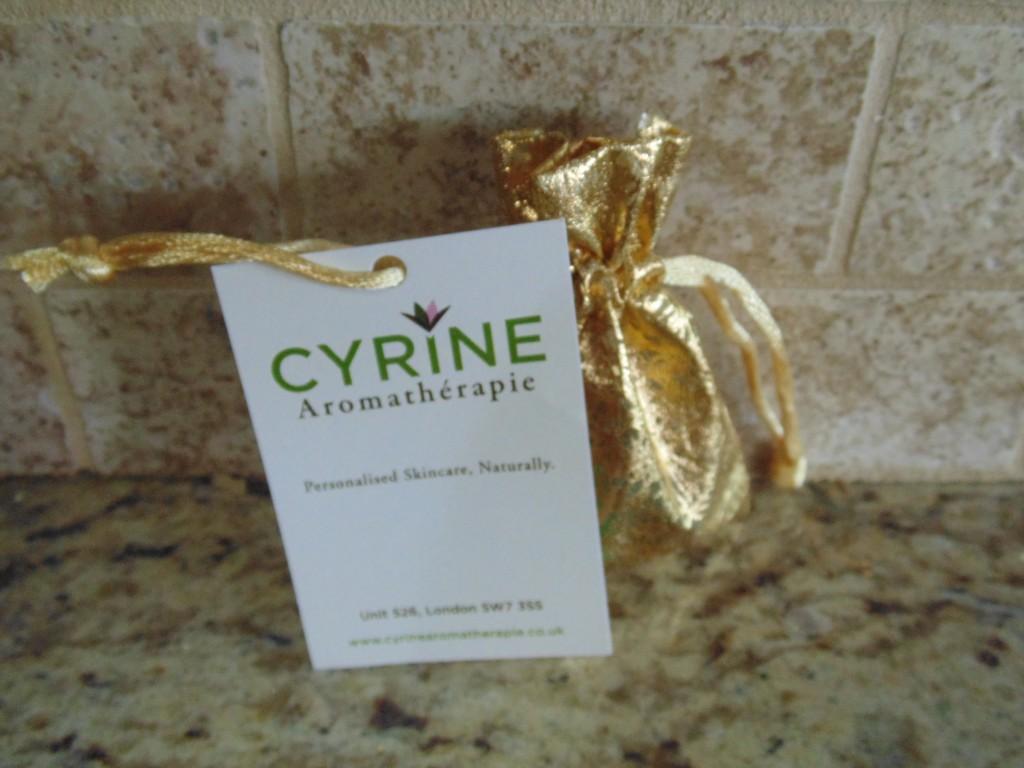 cyrine-aromatherapie-package