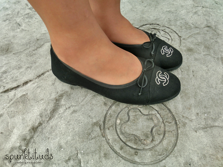 Chanel black flats