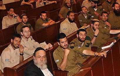 Haredi tech soldiers surprised by Reserve Duty