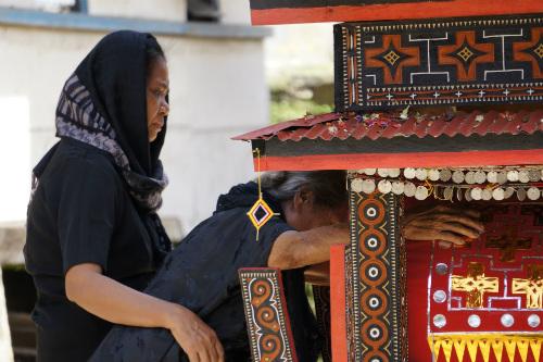 toraja funeral