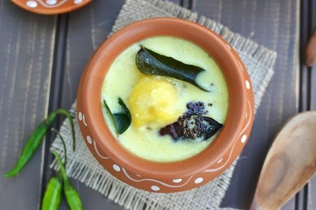 Dapka Kadhi (Gujarati Kadhi with Moong dal Dumplings)