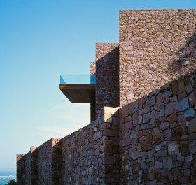 Paz y Comedias House by Ramon Esteve Architecture Studio