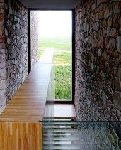 Paz y Comedias House by Ramon Esteve Architecture Studio