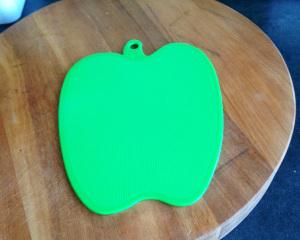 This mom rocks op shop finds green chopping board apple