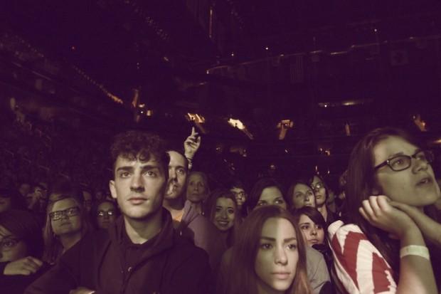 IMG 8030 620x413 THE POSTAL SERVICE SOLD OUT BARCLAYS CENTER [PHOTOS]