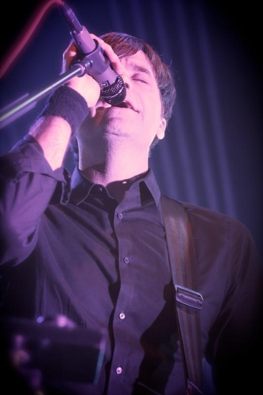 IMG 7633 533x800 THE POSTAL SERVICE SOLD OUT BARCLAYS CENTER [PHOTOS]