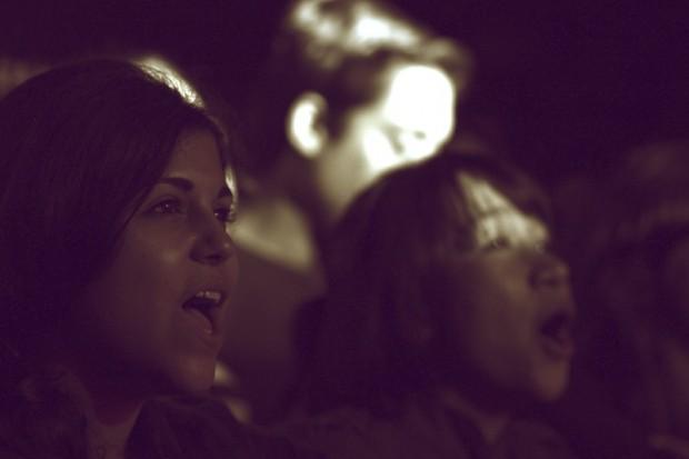 IMG 7835 620x413 THE POSTAL SERVICE SOLD OUT BARCLAYS CENTER [PHOTOS]