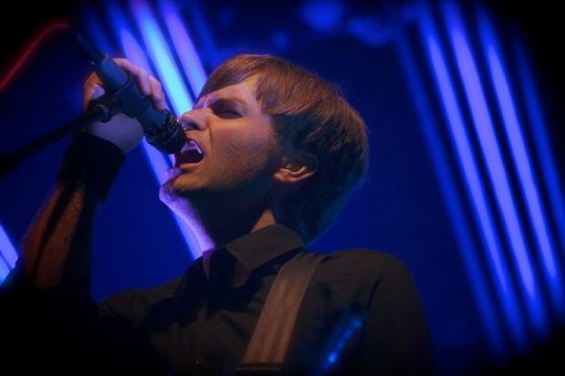 IMG 7683 620x413 THE POSTAL SERVICE SOLD OUT BARCLAYS CENTER [PHOTOS]