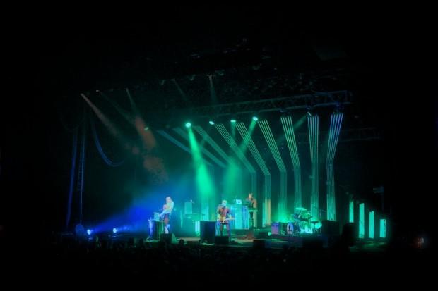 IMG 8035 620x413 THE POSTAL SERVICE SOLD OUT BARCLAYS CENTER [PHOTOS]