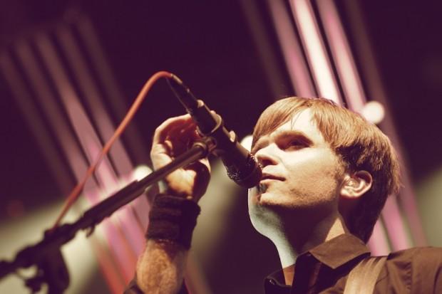 IMG 7808 620x413 THE POSTAL SERVICE SOLD OUT BARCLAYS CENTER [PHOTOS]