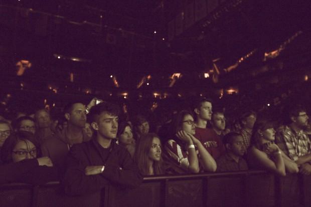 IMG 7992 620x413 THE POSTAL SERVICE SOLD OUT BARCLAYS CENTER [PHOTOS]