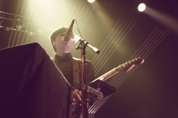 IMG 7727 620x413 THE POSTAL SERVICE SOLD OUT BARCLAYS CENTER [PHOTOS]