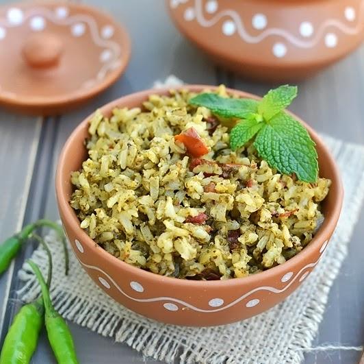 Brown Rice Green Pulao (Pilaf with Brown Rice & Mint)