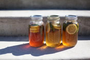 From FreePeople Blog, Sun Tea Pictures and Recipe