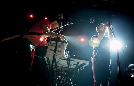 BATHS 6 620x399 BATHS PLAYED WEBSTER HALL [PHOTOS]