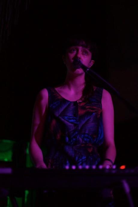 L8A0314 533x800 YELLOW OSTRICH, WIDOWSPEAK HELPED US SELL OUT OUR LAST PARTY [PHOTOS]