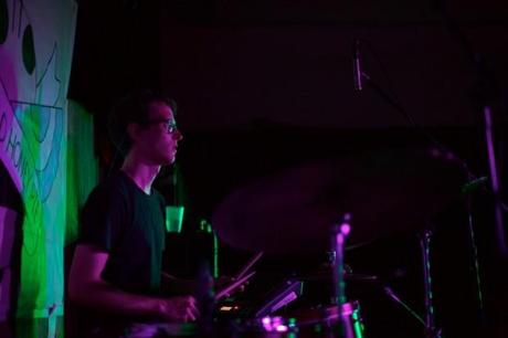 L8A0317 620x413 YELLOW OSTRICH, WIDOWSPEAK HELPED US SELL OUT OUR LAST PARTY [PHOTOS]