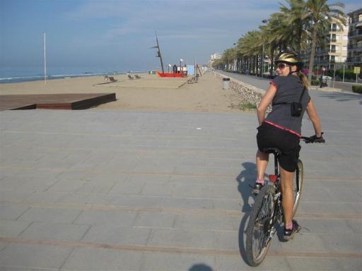 Setting off for our first exploratory ride from the 'Segur' beachfront.