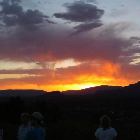 Solstice-Supermoon-and-Sedona-Sunset-at-Airport-Mesa