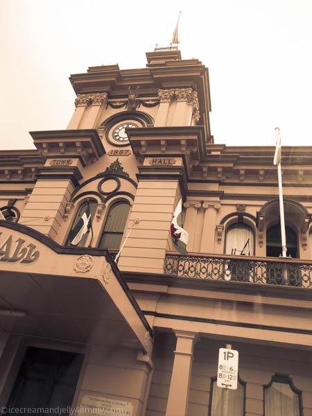 Glenn Innes Town Hall - A grand old lady.