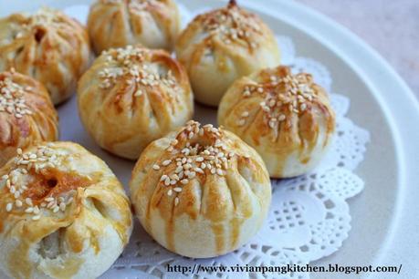 Curry Chicken Shao Bao 烧包