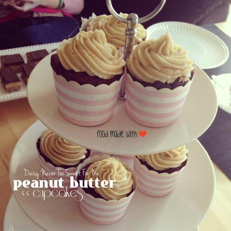 Peanut butter cupcakes