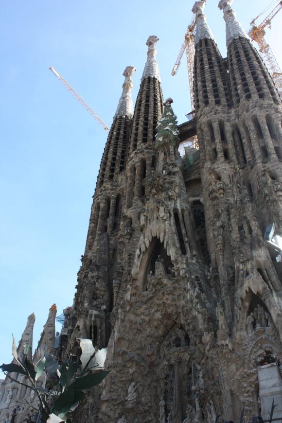 Barcelona: Gaudi’s Architecture - Paperblog