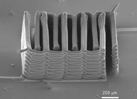 Interlaced stack of electrodes were printed layer by layer to create a microbattery. (Photo: Jennifer Lewis)