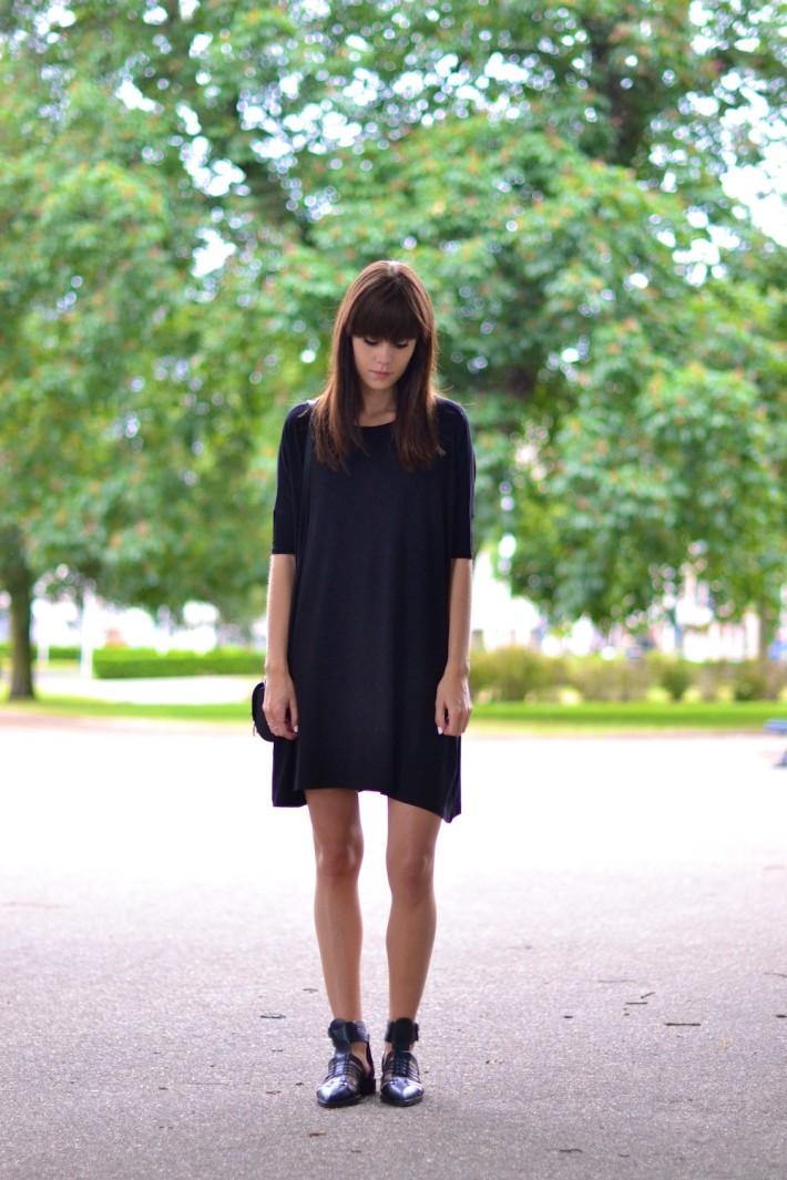 lovelybylucy basic black t-shirt dress