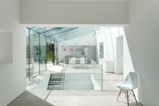 The Glass House by AR Design Studio