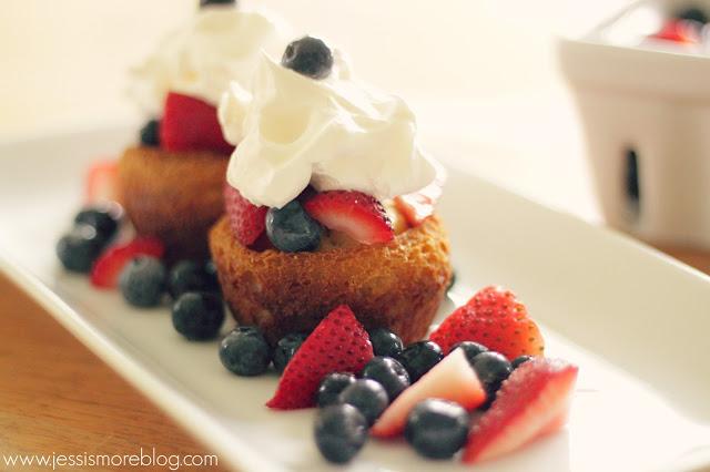 Red White + Blue {berry} Protein Cakes