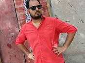 Styling Bright Shirt With Dark Denim