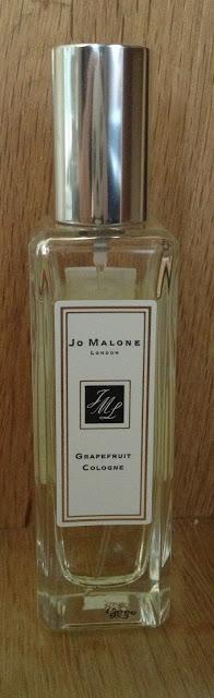 a picture of the jo malone cologne in grapefuit