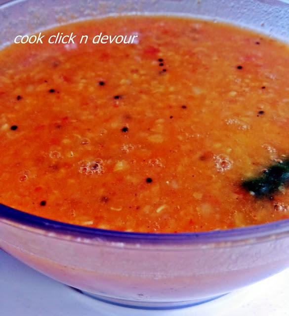 Potato-moong dhal stew(pasi paruppu masiyal)