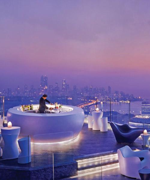 ROOF WITH A VIEW Rooftop Bars Around the World