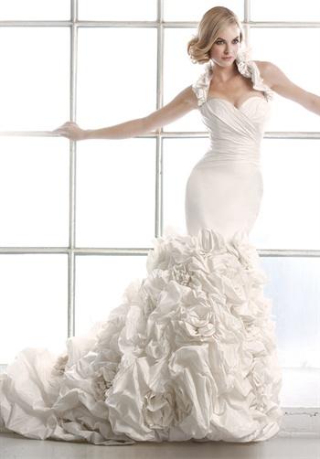 Simone Carvalli wedding dresses