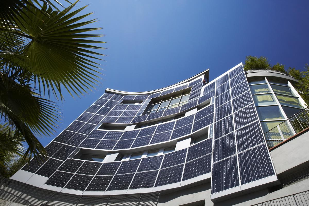 Make Solar Photovoltaics Work With Modern Architecture
