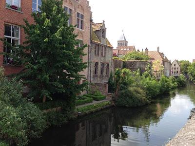 I'm Back!!! (And some pictures from Brugge!)