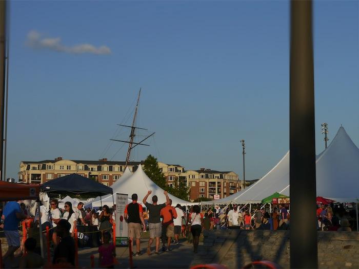 Beautiful Baltimore - Harbour and Sky