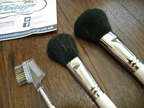 Review: The Vintage Cosmetic Company Brushes