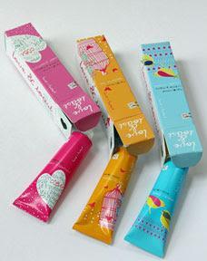 Show Your Hands Some Love with Love & Toast Handcreme!!! The Perfect Daytime Hand Cream!