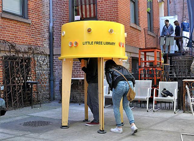 Installation ::: The Little Free Library