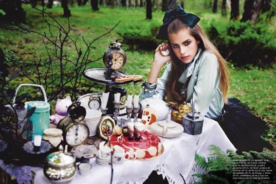 ilovegreeninsp_girl-alice-in-wonderland-editorial-1