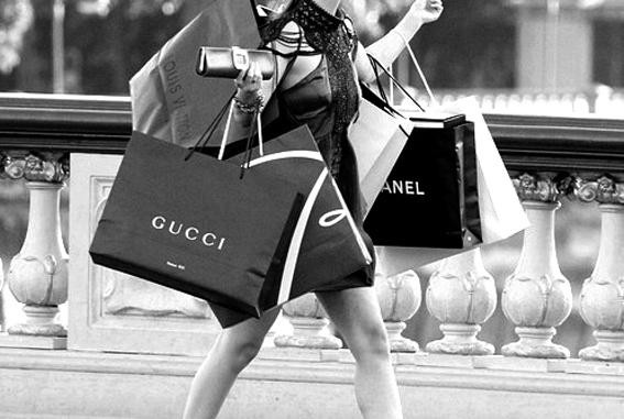 000_ilovegreeninsp_shopping bags gossip girl