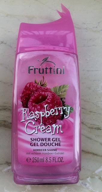 Fruttini Raspberry Cream Shower Gel - Review, Pictures