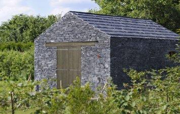 Hotel Weinkulturgut Longen-Schloder by Matteo Thun