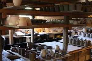 Wallakra Stenkarlsfabrik pottery